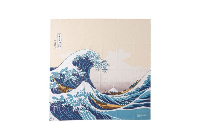 HIROSE_Furoshiki-Mihaba-the-wave-of-Kanagawa---104cm