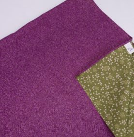 Furoshiki réversible violet et vert 2023 (70 cm)