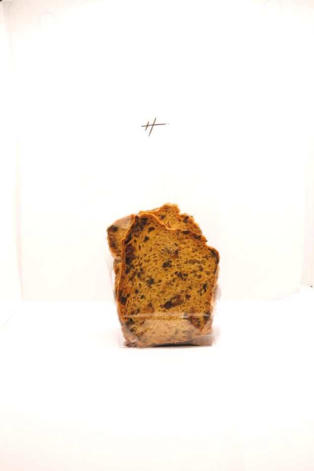 Rusk de Kougelhopf au lard noix et oignons